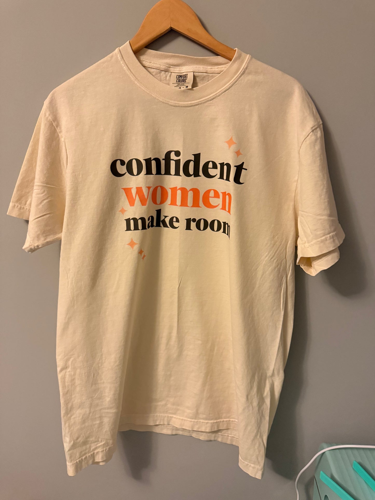 Confident Women Make Room | Executive Mama Tee